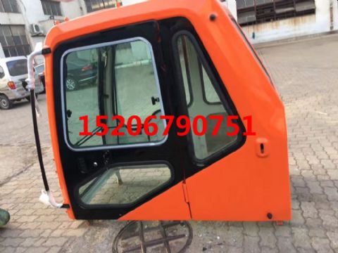 點擊查看詳細(xì)信息<br>標(biāo)題：斗山DH220-7/DH-7型駕駛室 可選裝內(nèi)飾  閱讀次數(shù)：2243